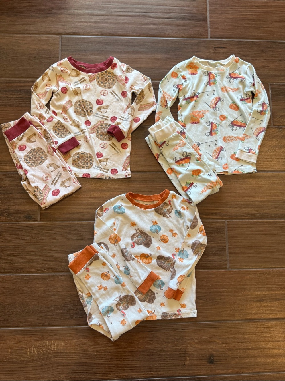 Burt’s Bees Kids Long Sleeve Halloween Fall Thanksgiving Pajamas 4T
